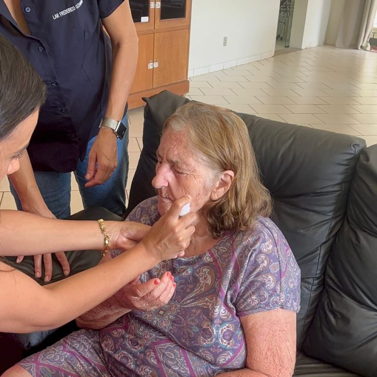 Ação de autocuidado com vendedoras da Mary Kay em comemoração ao Dia das Mulheres (16)