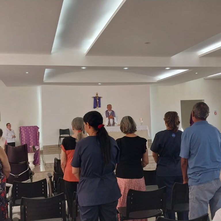 Atividades religiosas Missa (10)