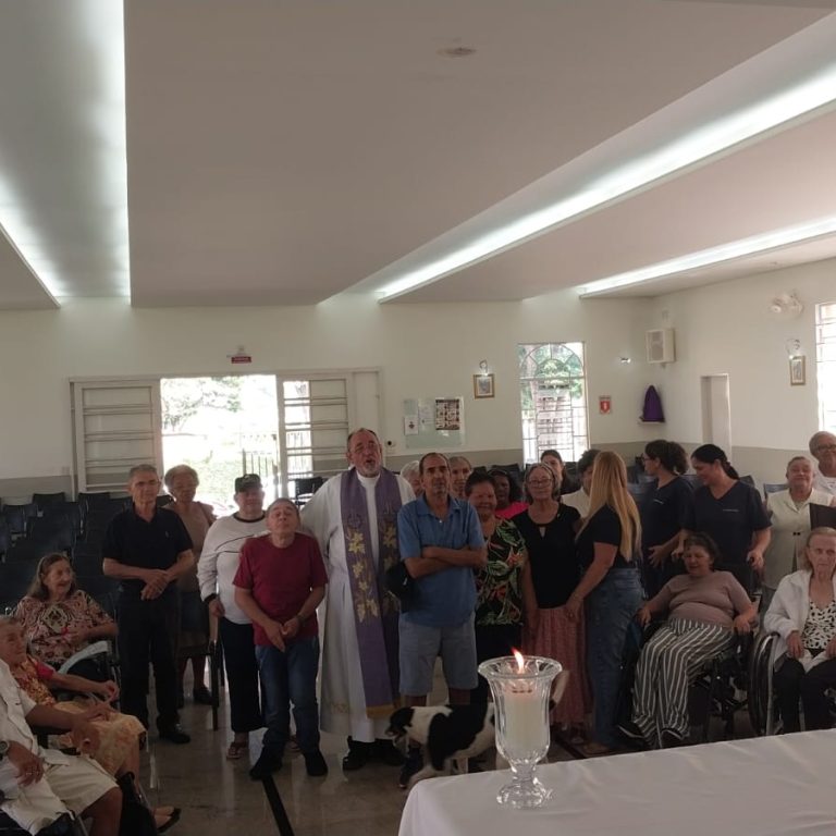 Atividades religiosas Missa (2)
