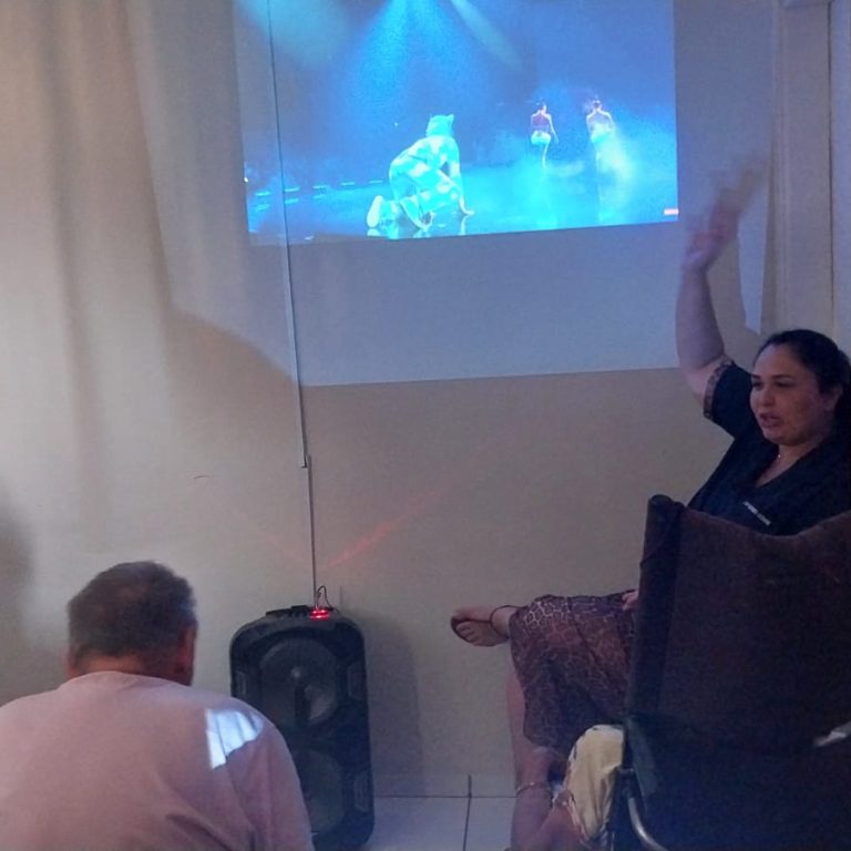 Cine Pipoca com a temática dia do circo (1)
