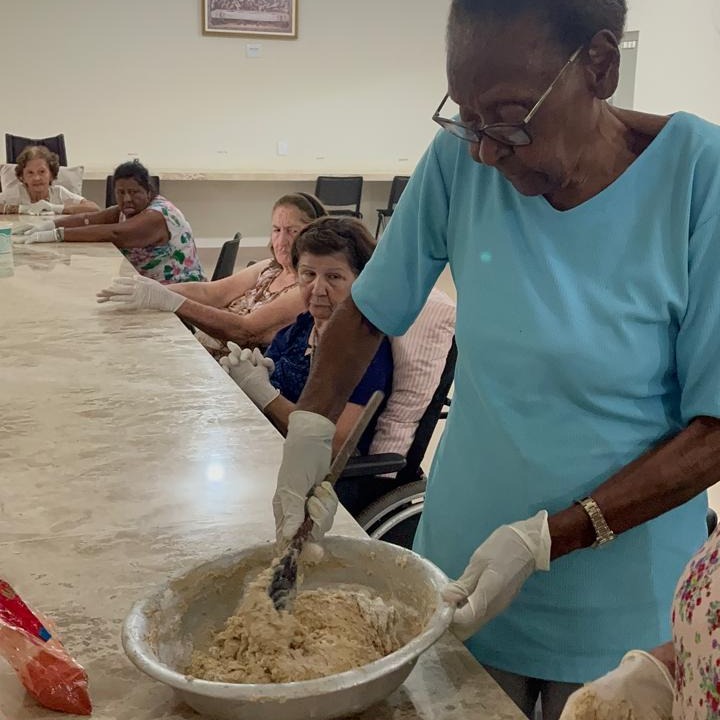 Oficina culinária projeto Sabores da Vida (15)