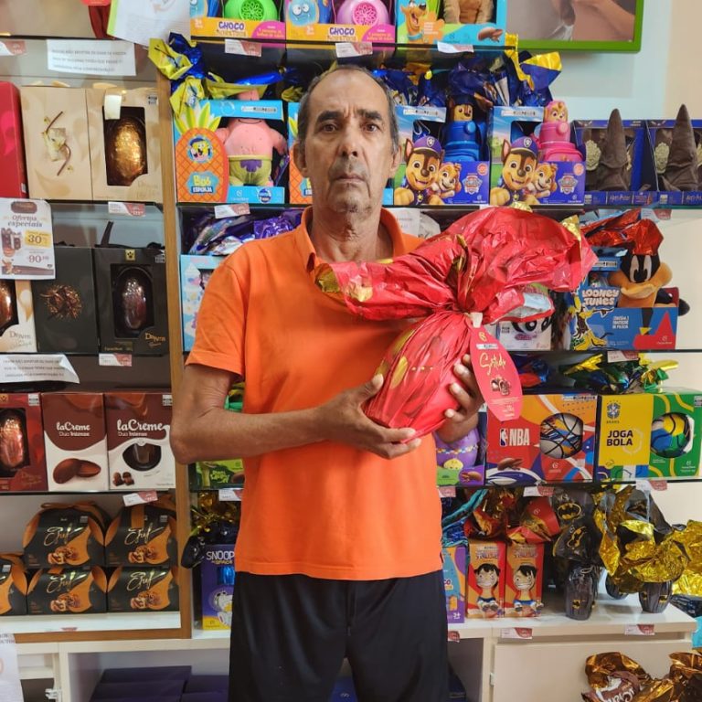 Passerio externo e doacao de ovos de pascoa da cacau show (1)