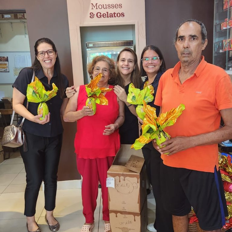 Passerio externo e doacao de ovos de pascoa da cacau show (2)